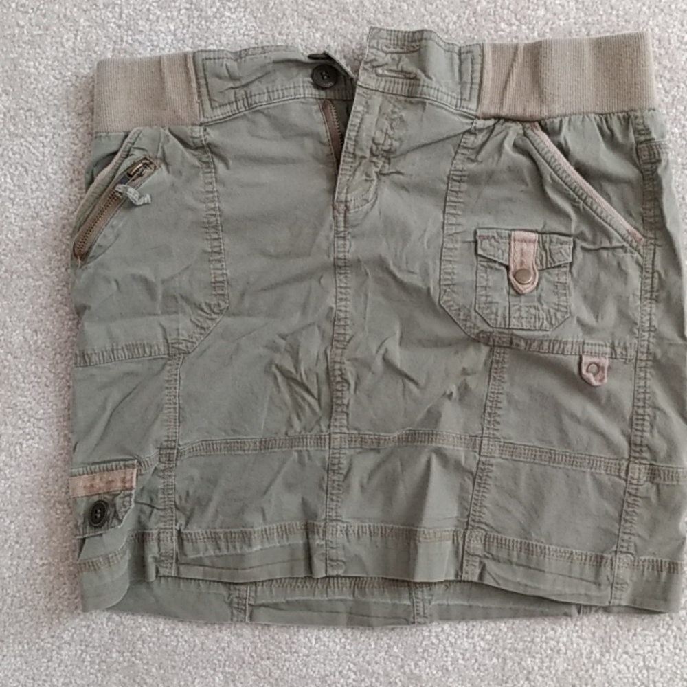 Khaki mini skirt